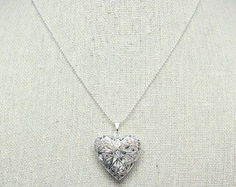 Vintage Silver Plated Filigree Star Heart Locket On Silver Tone Ball Chain Necklace