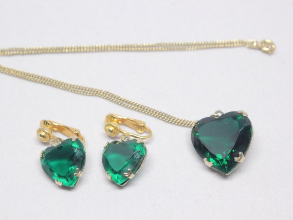 Vintage Faceted Green Glass Heart Shaped Open Bac… - image 1