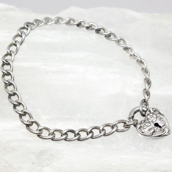 Antique Walter Lampl Art Nouveau Sterling Silver Repousse Floral Heart Padlock Clasp Chain Charm Bracelet