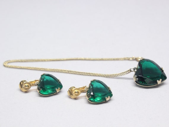 Vintage Faceted Green Glass Heart Shaped Open Bac… - image 2