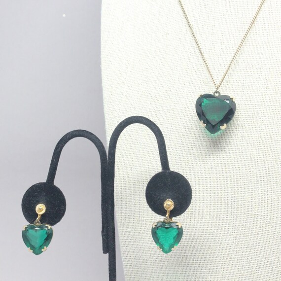 Vintage Faceted Green Glass Heart Shaped Open Bac… - image 3