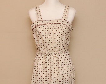 Vintage 1970-80s womens cream, brown, burgundy flower print sleeveles dress