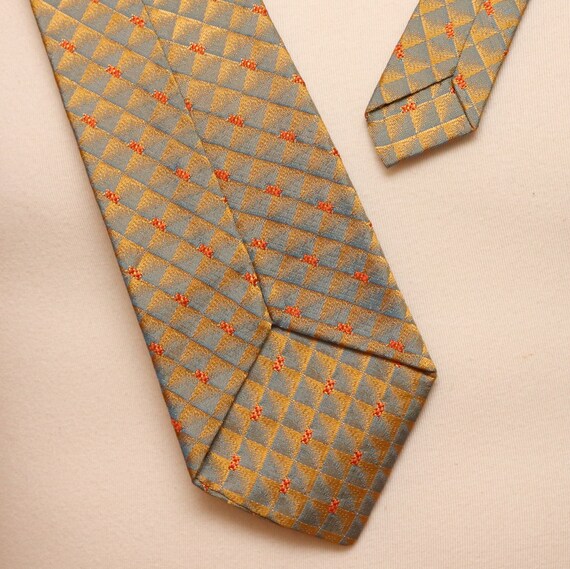 Vintage gold, blue, and orange diamond necktie - image 4