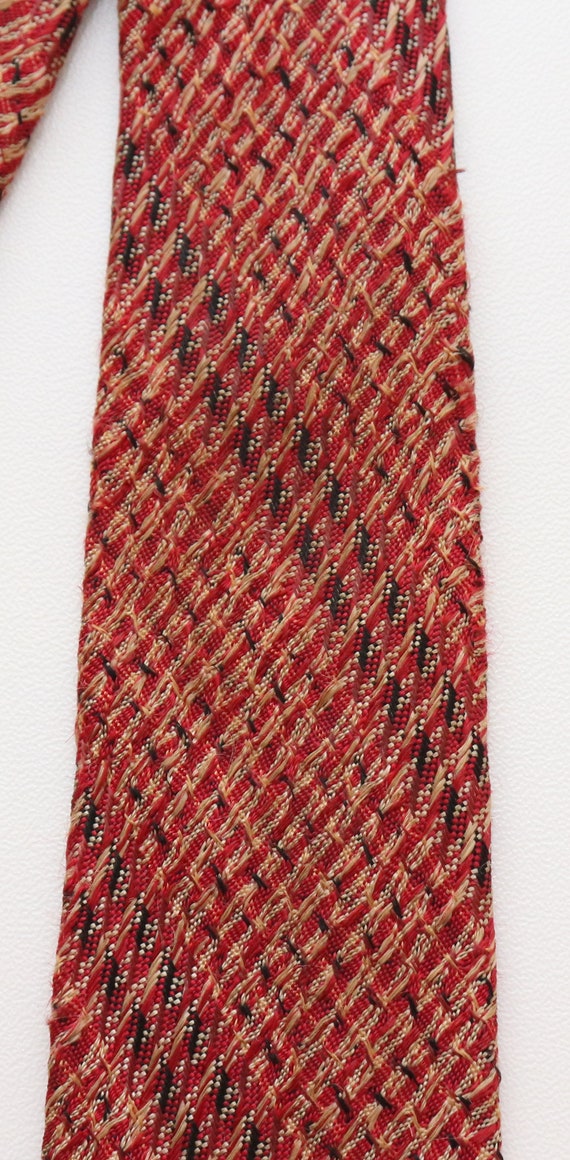 Vintage red, black, tan stripe textured necktie - image 5