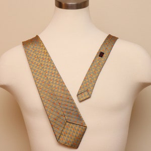 Vintage gold, blue, and orange diamond necktie image 3