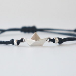 Bracciale origami a forma di barca di carta/braccialetto dell'amicizia regolabile, braccialetto minimalista, braccialetto alla moda e delicato