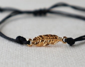 Delicate Bohemian Style bracelet, Tiny Feather Charm Bracelet , Adjustable and Trendy,gift for her,minimalist bracelet,