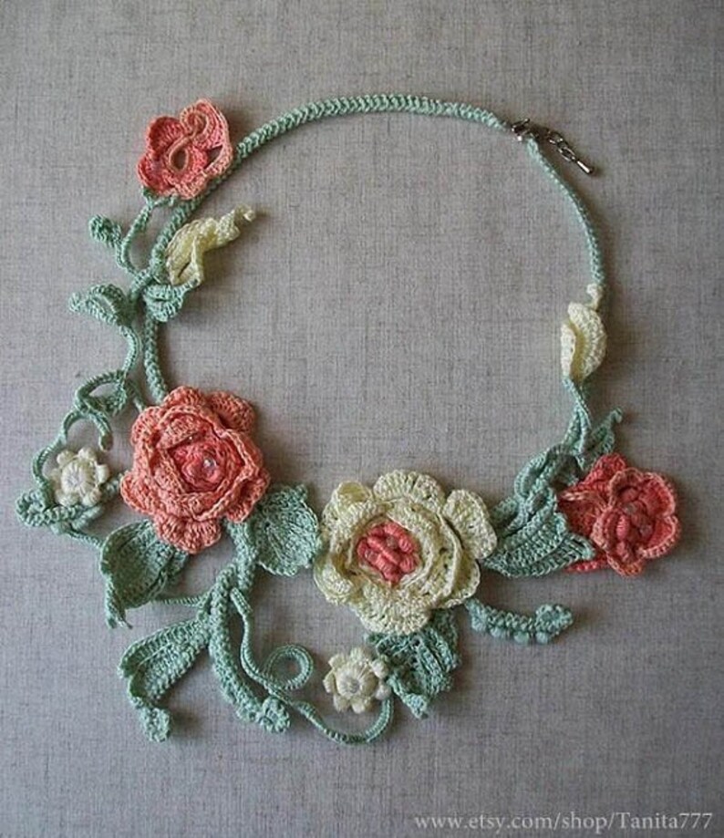Necklace Roses Buds Crocheted Flowers jewelry. Gift of Etsy