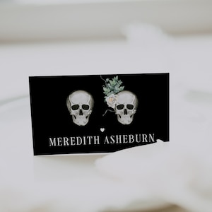 Halloween Wedding Place Card Template, Editable Printable DIY Skull Place Cards, Fall Wedding Place Cards, Gothic Halloween Autumn | Sabrina