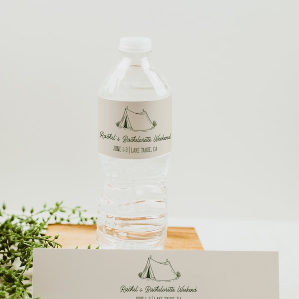 Camp Bachelorette-fles waterflesetiket, Vrijgezellenfeestbedankjes Camping, Camp Bachelorette Party-flesetiket, Last Trail Before The Veil | Tess
