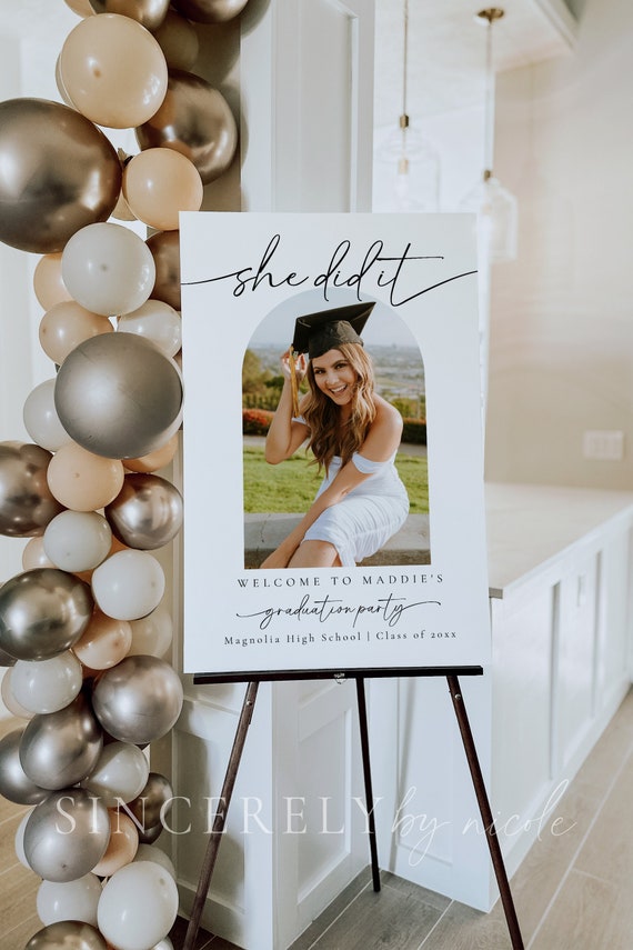 Graduation Party Welcome Sign, Minimalist Photo Graduation Party Welcome Sign Template, Photo Graduation Party Welcome, Graduation | Olivia