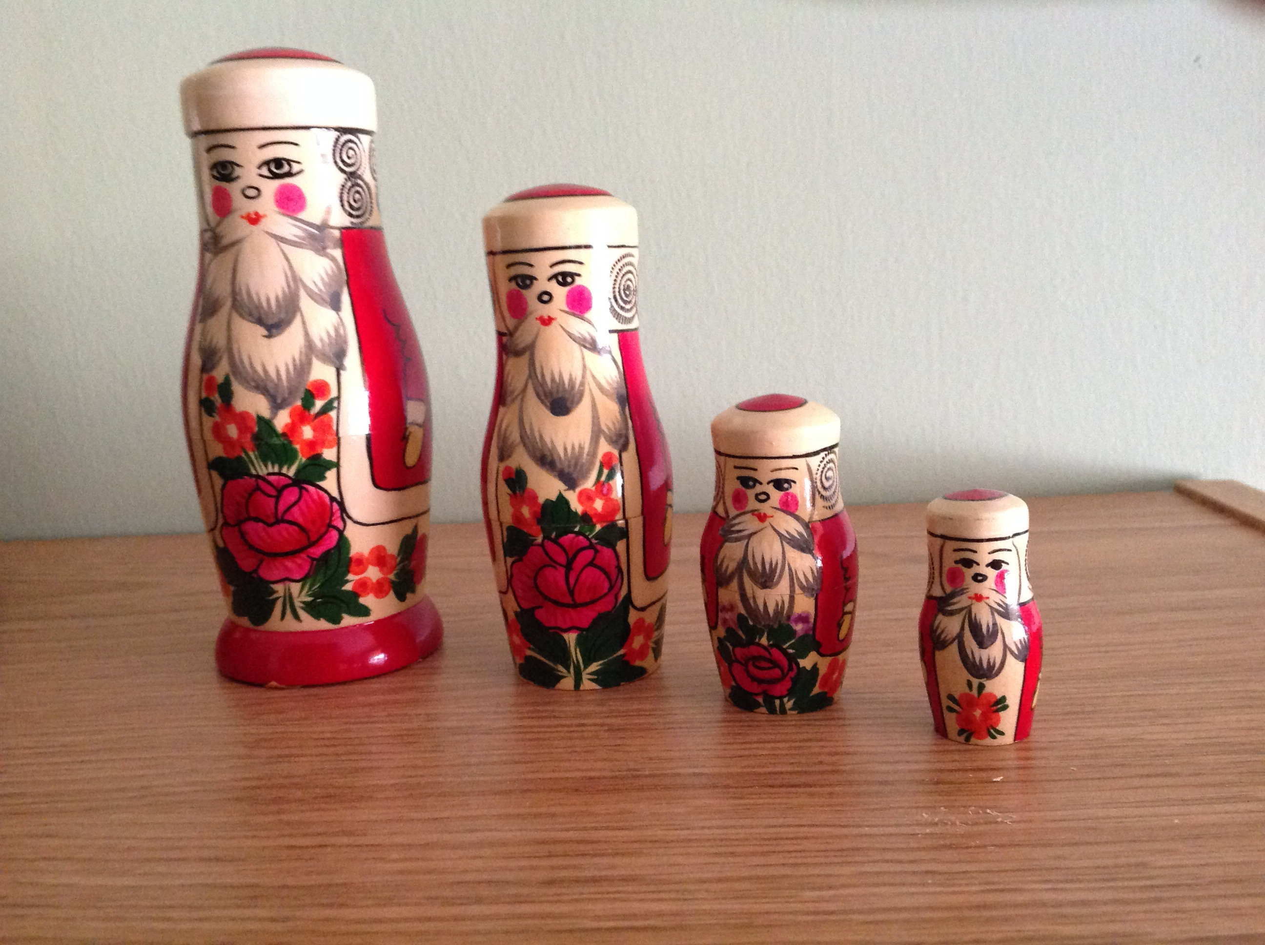 vintage nesting dolls