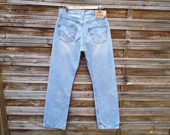 second hand levi's 501 jeans