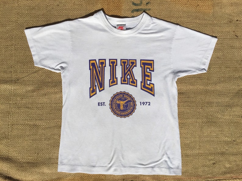 nike-est. 1972 t-shirt