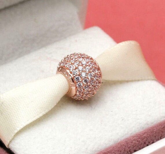 pandora bracelet or rose pandora bracelet or rose