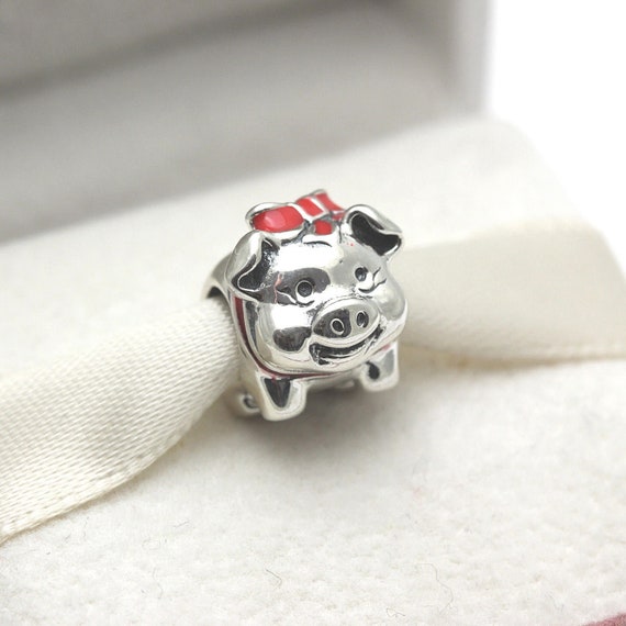 pandora pig bracelet