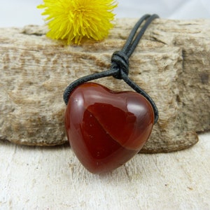 Carnelian heart pendant, gemstone heart as a necklace made of carnelian