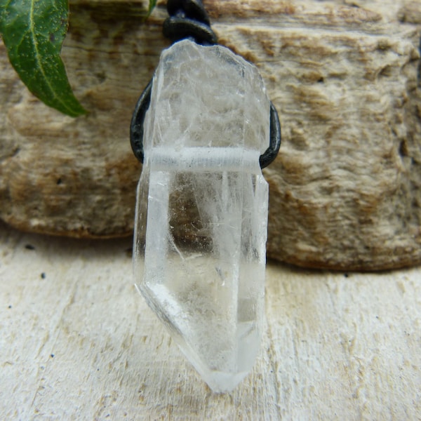 Rock crystal kant natuurlijk, ketting kwarts, hanger bergkristal