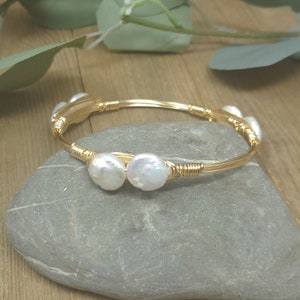 Keshi pearl bangle bracelet*Bourbon and Bowtie Inspired bracelet*wire wrapped bangle bracelet*wedding jewelry*Bridesmaid gifts*Bride bangle