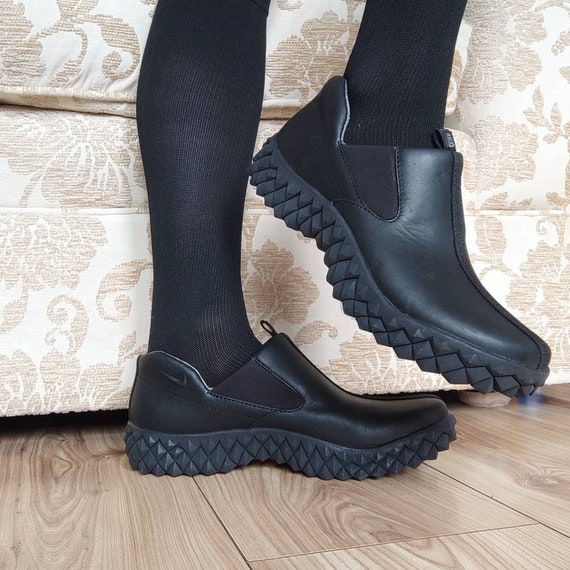 nike black platform trainers