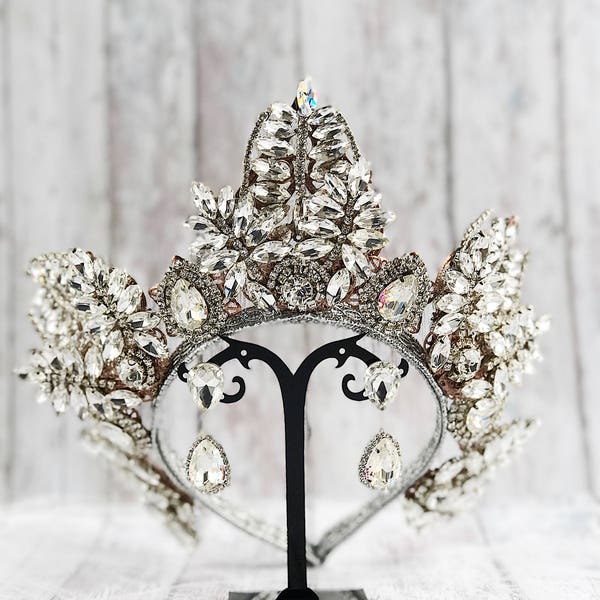 White Crystal Crown Tiara Wedding Bridal Raw Victorian Rose Gold Hair Jewelry Headpiece Fashion Queen England Couture festival accessories