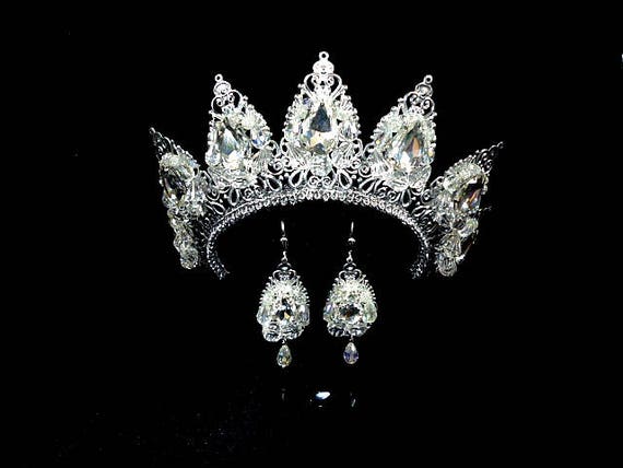Elegant Silver Tiara with clear/white rhinestones FAST SHIPPING!!! Beautiful Silver Crown, Gorgeous Silver  main image 3
