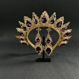 Adulto aniversário coroa ouro metal tiara brincos presentes medievais marsala profundo vermelho cristal rainha headpiece personalizado barroco casamento dama de honra