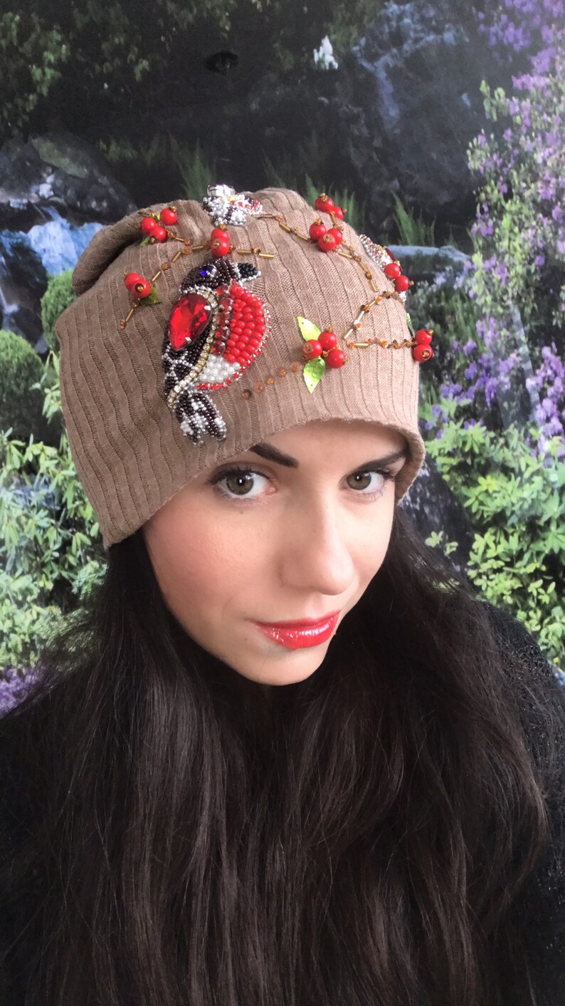 Crystal Rhinestone Autumn Winter Hat Beige Red Birds Crystals Headband with Bling Embellished knit Holiday Gift Women Teen Girl Fashion