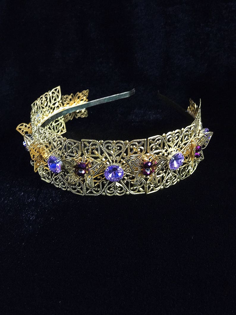 Lila bruiloft kroon bruids gouden filigraan tiara Swarovski kristal hoofddeksel paars grote oorbellen hoofdband Byzantijnse sieraden goud metaal evenement afbeelding 6
