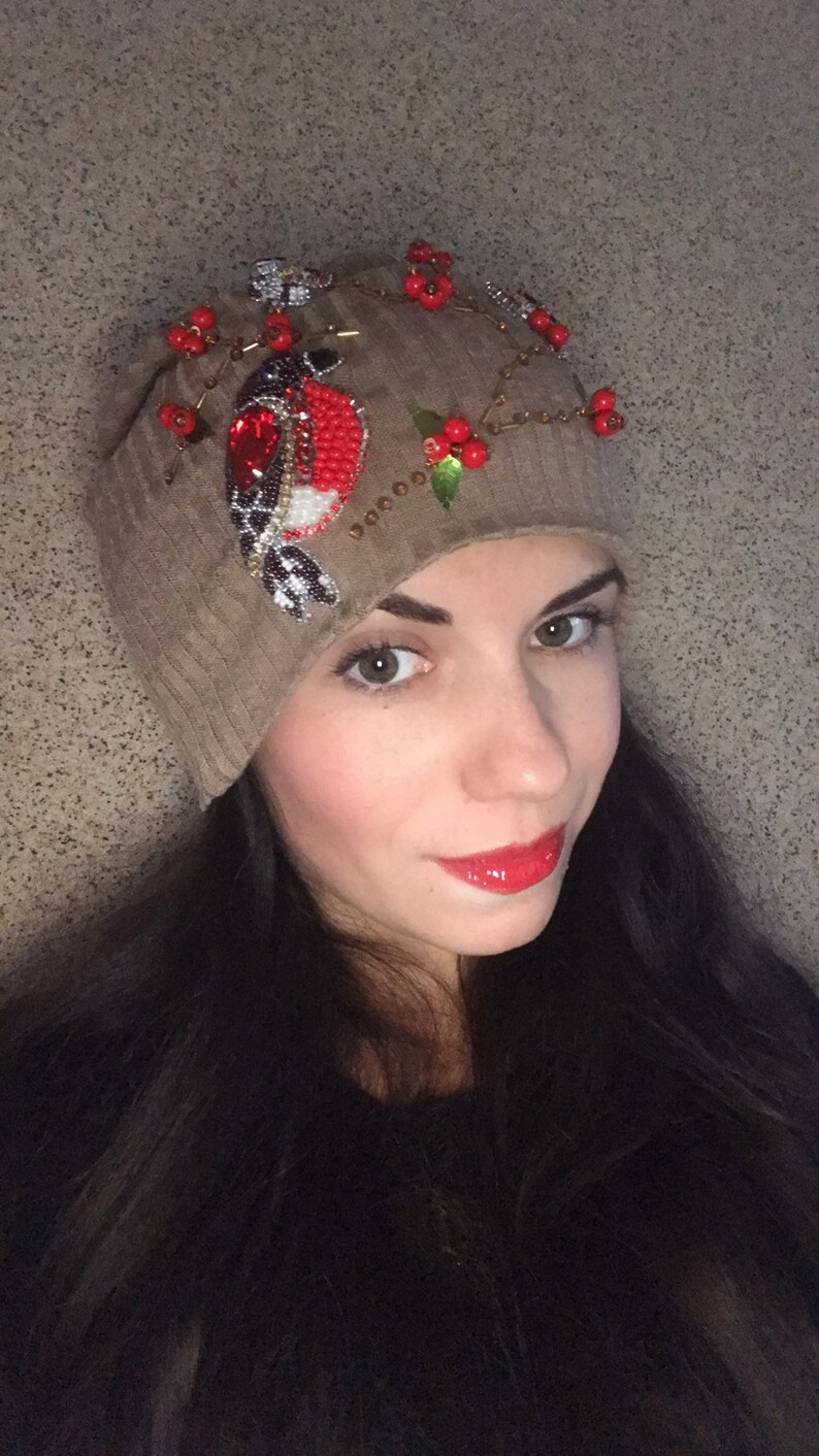 Crystal Rhinestone Autumn Winter Hat Beige Red Birds Crystals Headband with Bling Embellished knit Holiday Gift Women Teen Girl Fashion