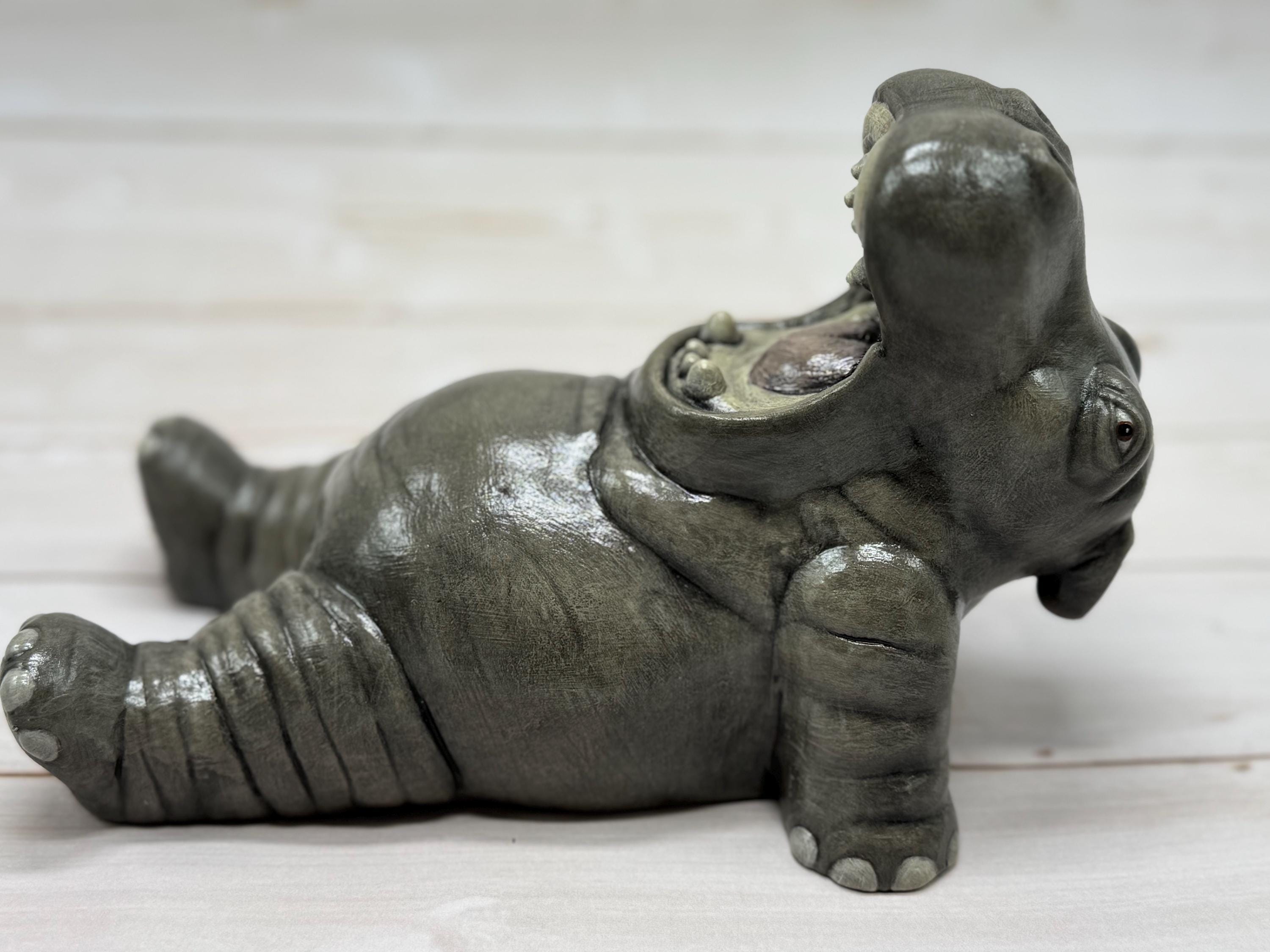 Yawning Hippo