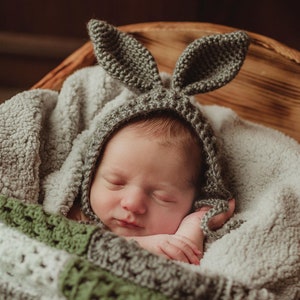 Newborn Bunny Bonnet Crochet Pattern