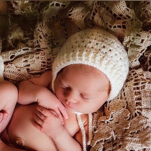 Gorro de bebé Andrea, patrón de crochet para recién nacido