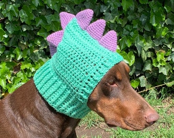 Capuche de dinosaure pour chien au crochet