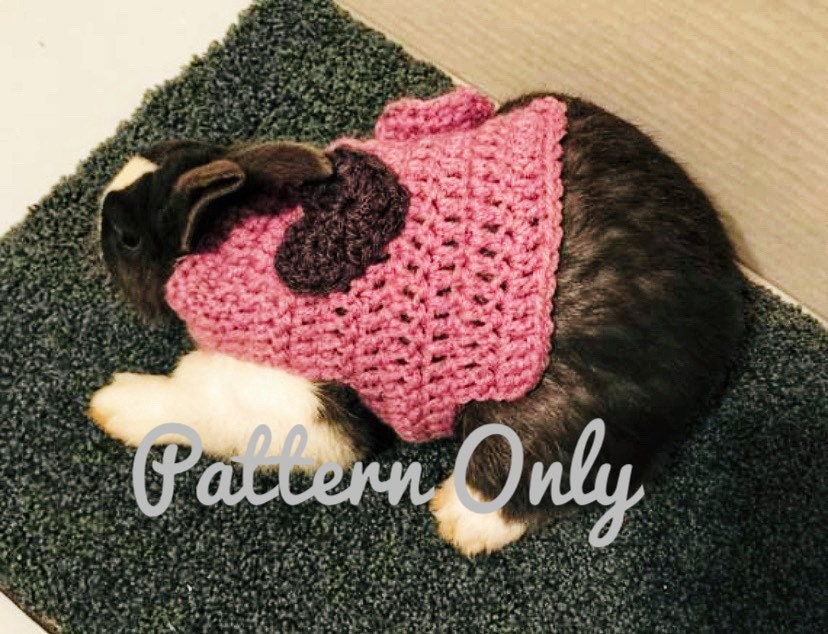 Crochet Pattern Rabbit Heart Sweater, Rabbit Clothes Pattern - Etsy