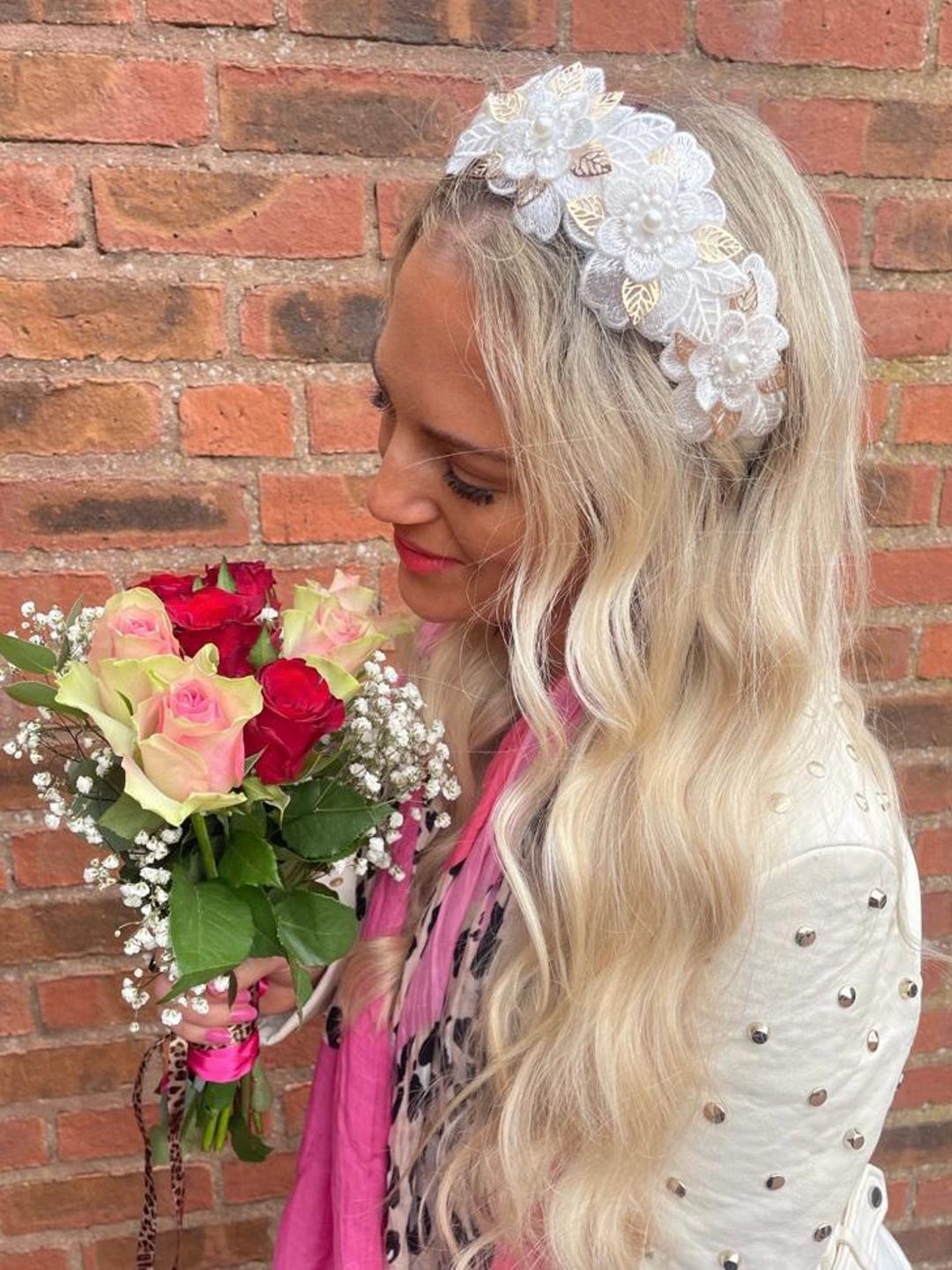 White Lace Flower Gold Leaf Headband Hair Band Crown Bridal  display picture 2