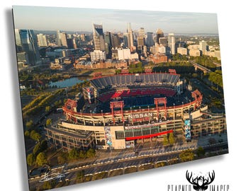 Tennessee Titans Nashville Skyline: NFL Memorabilia Print