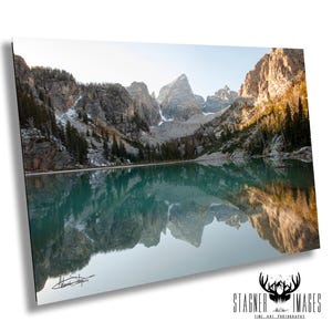 Delta Lake Grand Teton Nationalpark | Wyoming Wandkunst | Gebirge | Leinwanddruck | Metalldruck | Fotografie | Blumen