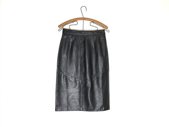 high waisted leather skirt | black leather pencil