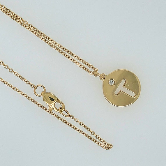 14k yellow gold Initial T Disc Necklace with Diam… - image 3