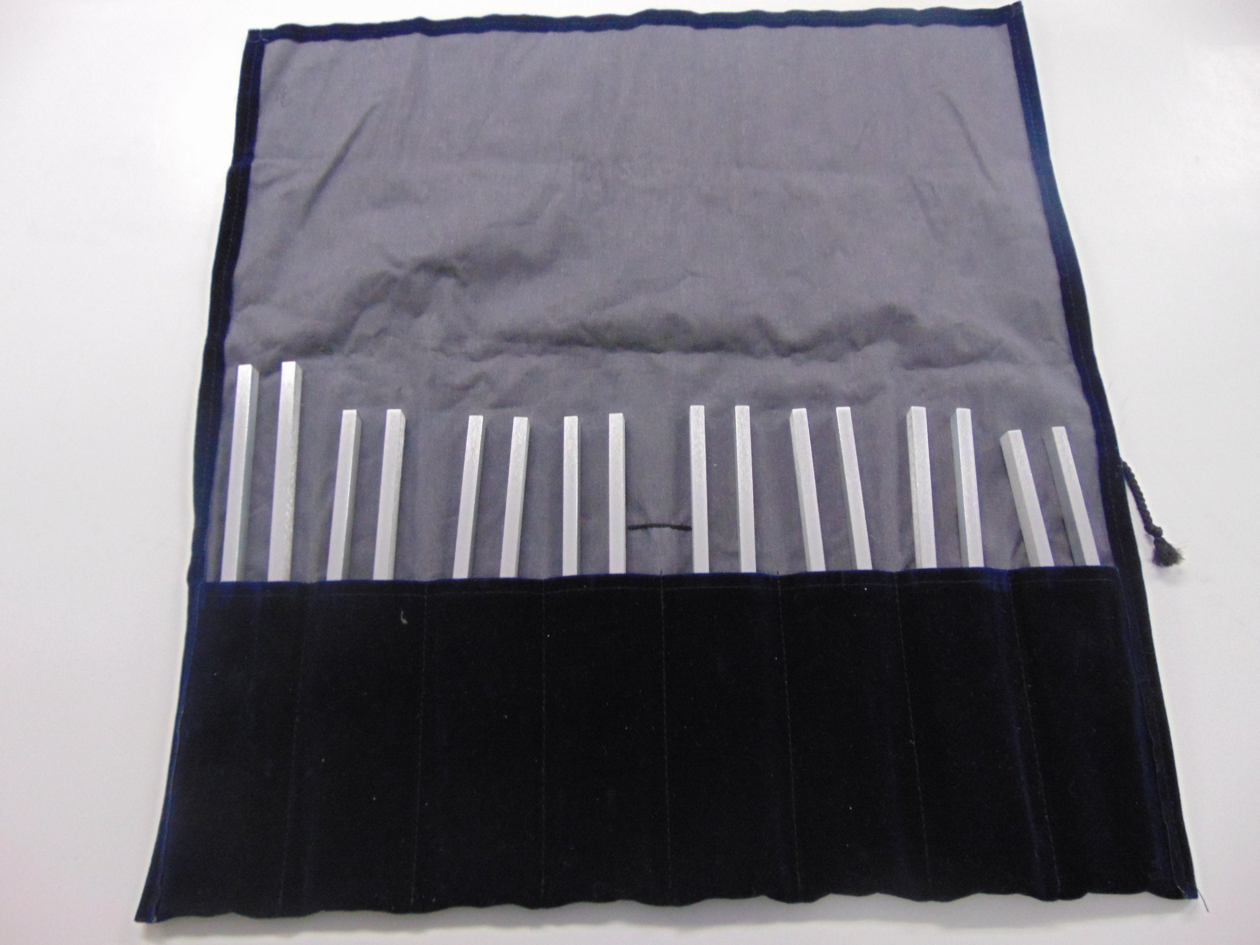 MEDIVIBE TECHNOLOGY 【64 C 】チューニングフォーク Tuning Fork C64/C128 Neurology Medical Diagnostic Surgical