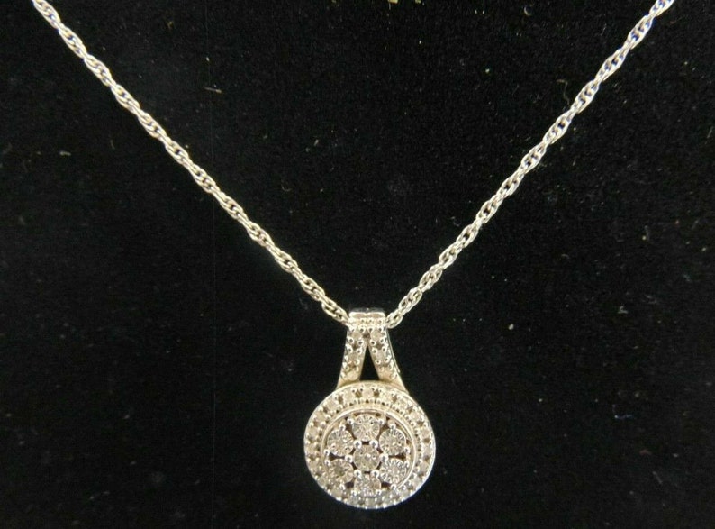 Sterling Silver /& Diamond Necklace Stamped 925 SUN w 18 925 Chain A3039