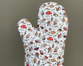 12 by 8.5 Carolines Treasures SS8448OVMT Starry Night Mastiff Oven Mitt Multicolor 12 by 8.5 Carolines Treasures SS8448OVMT Starry Night Mastiff Oven Mitt Multicolor