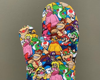 Oven Mitt made with new packed Mario characters fabric, kitchen decor