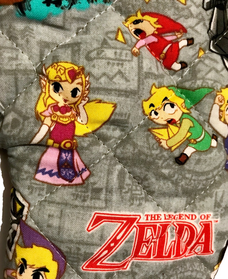 Oven mitt made with Zelda Spirit Tracks fabric
