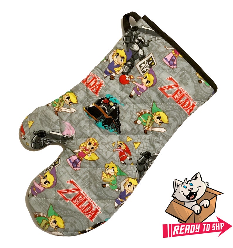 Oven mitt made with Zelda Spirit Tracks fabric