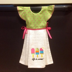 Kitchen towel dress, handmade, kitchen decor, towel dress, decorative towel, housewarming gift, functional kitchen decor, gift idea, VTO0124