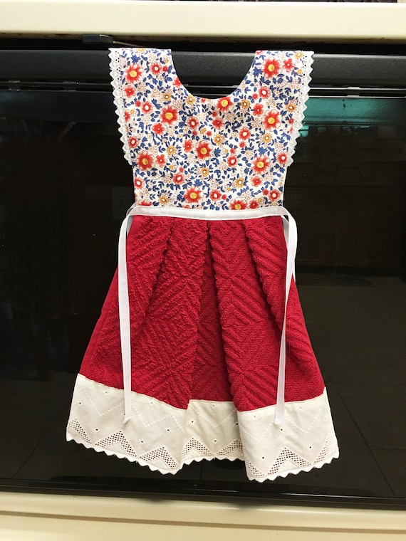 designer towel dress Sewing and Design School | It's #DressFriday! Posted by @caitconquers Here are some tea towel dress stats! Every piece was sent to me from an internet friend. We