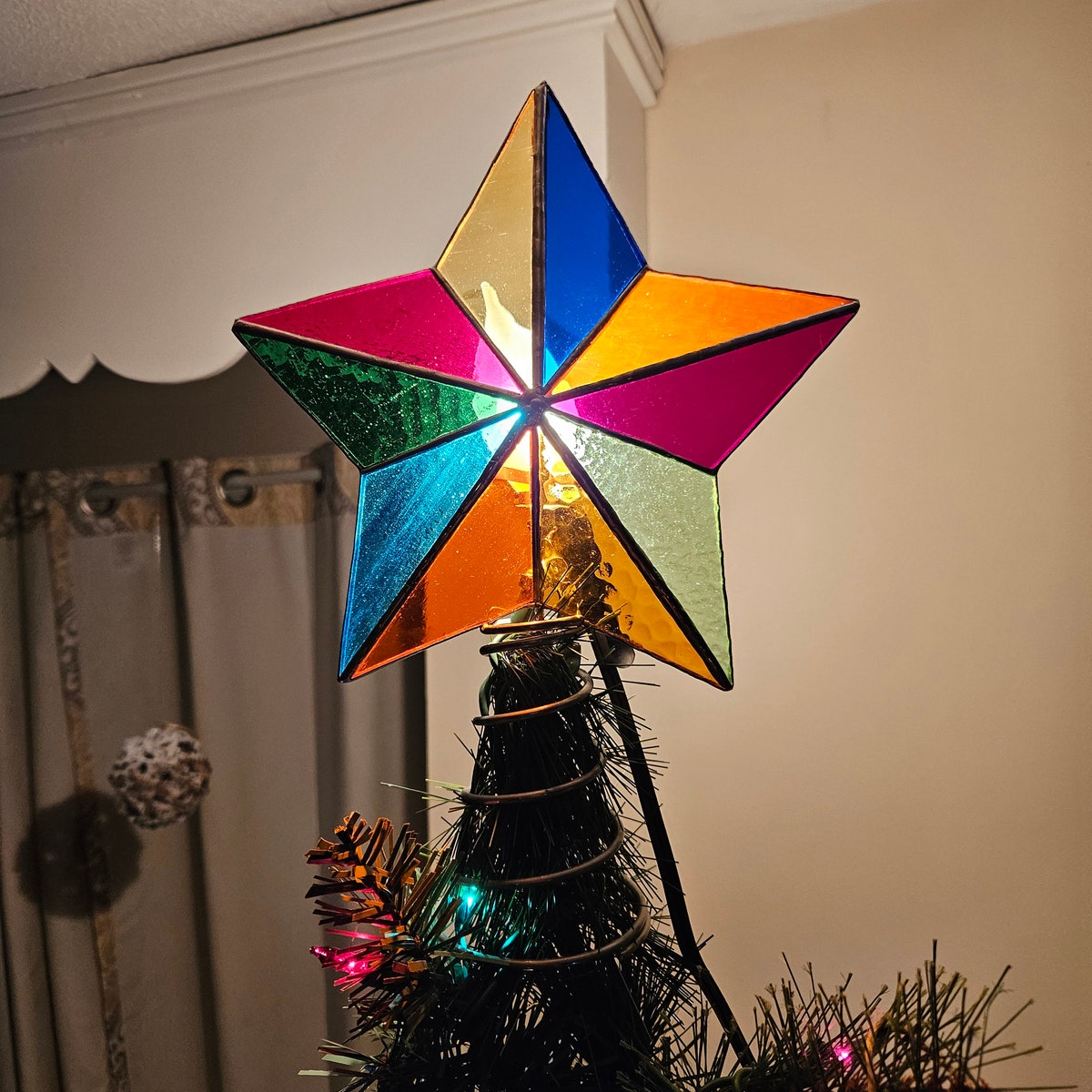 Stained Glass 3D Tree Star