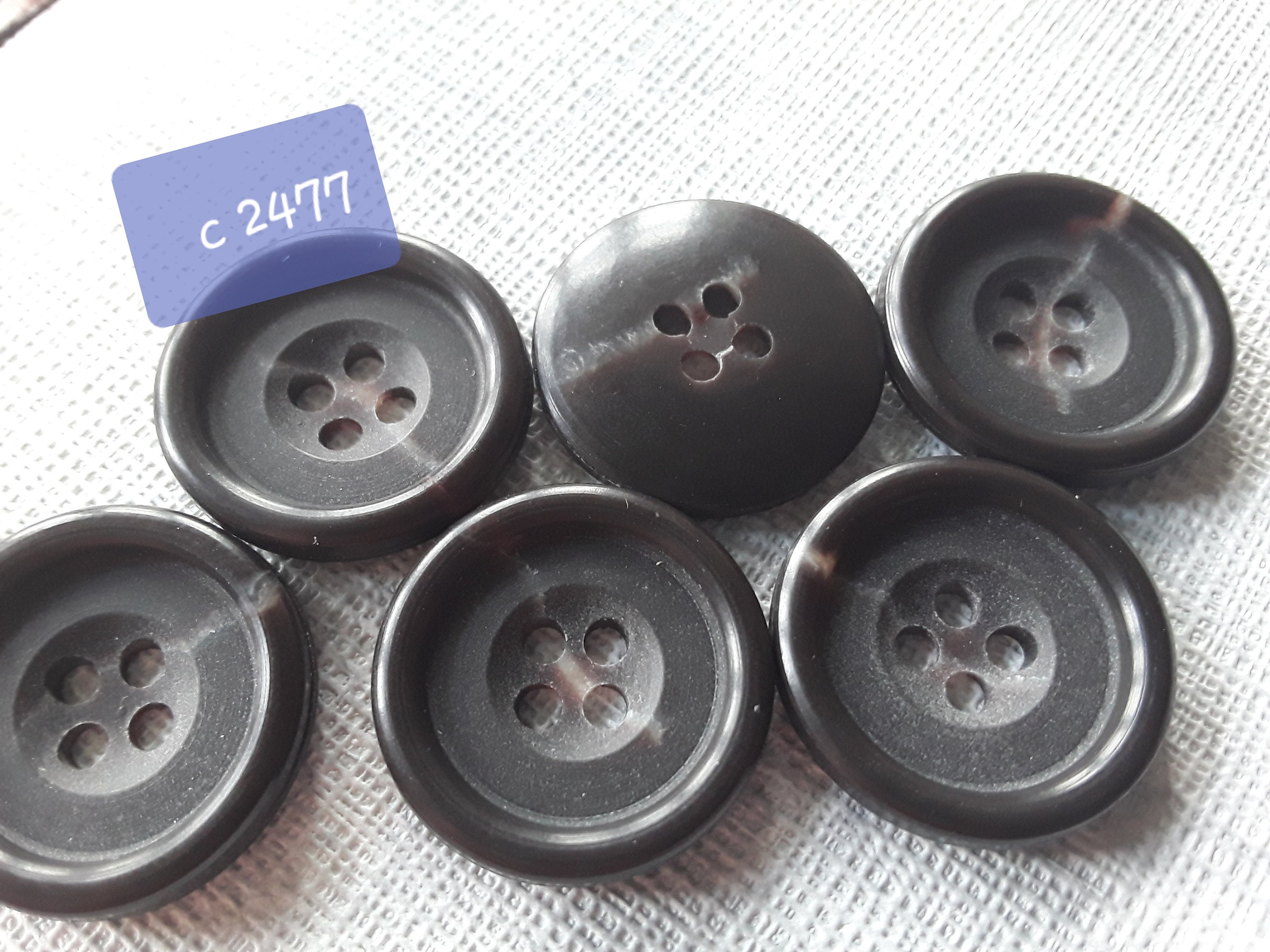 32L 20.3mm UREA Horn Buttons in 5 Colours | Etsy UK